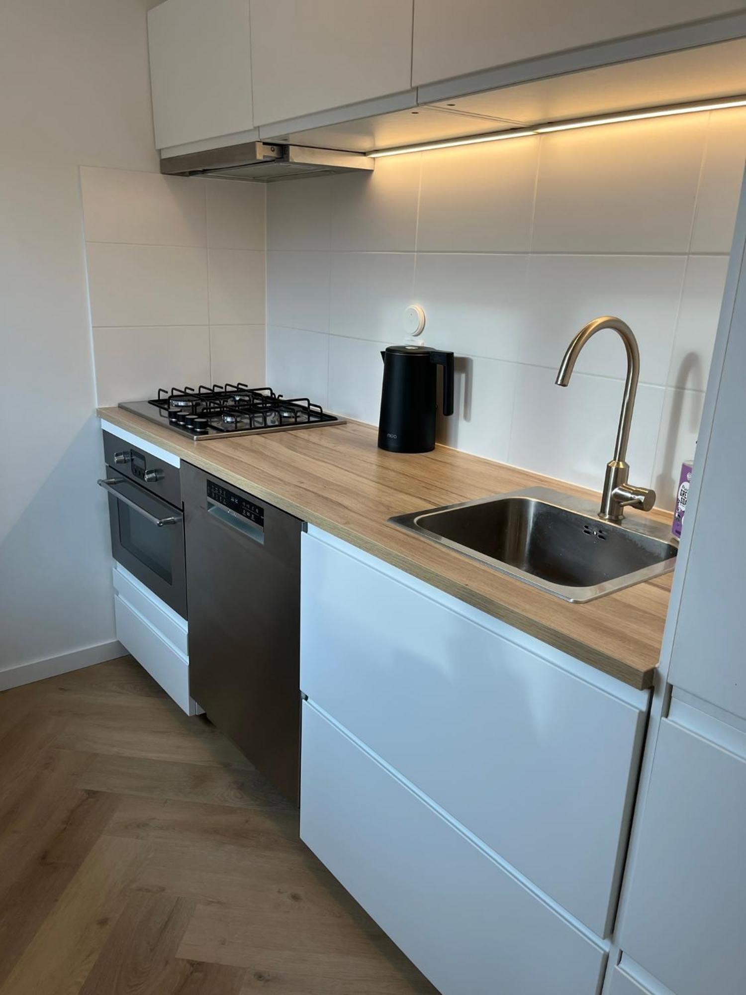 Kahakai Beach House - Unique Outdoor Kitchen - Next To Local Lake And 15 Min. The From Beach نوردفايكرهاوْت المظهر الخارجي الصورة